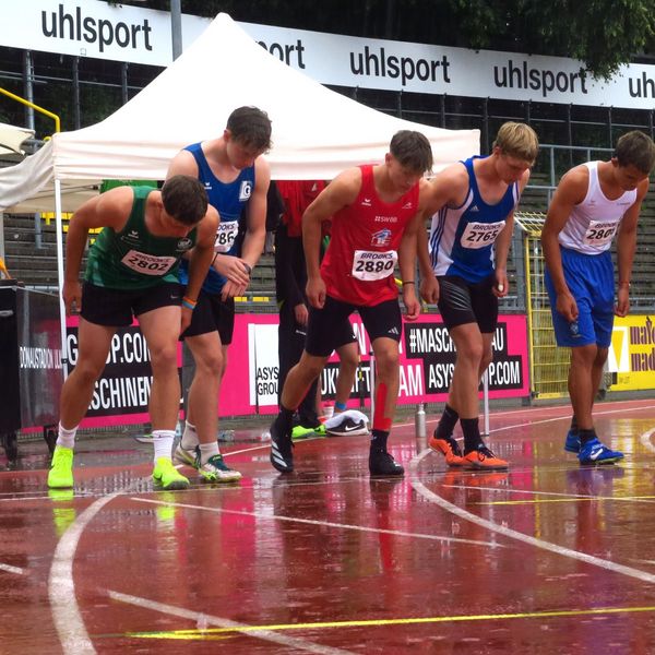 1.500 m-Start im strömenden Regen